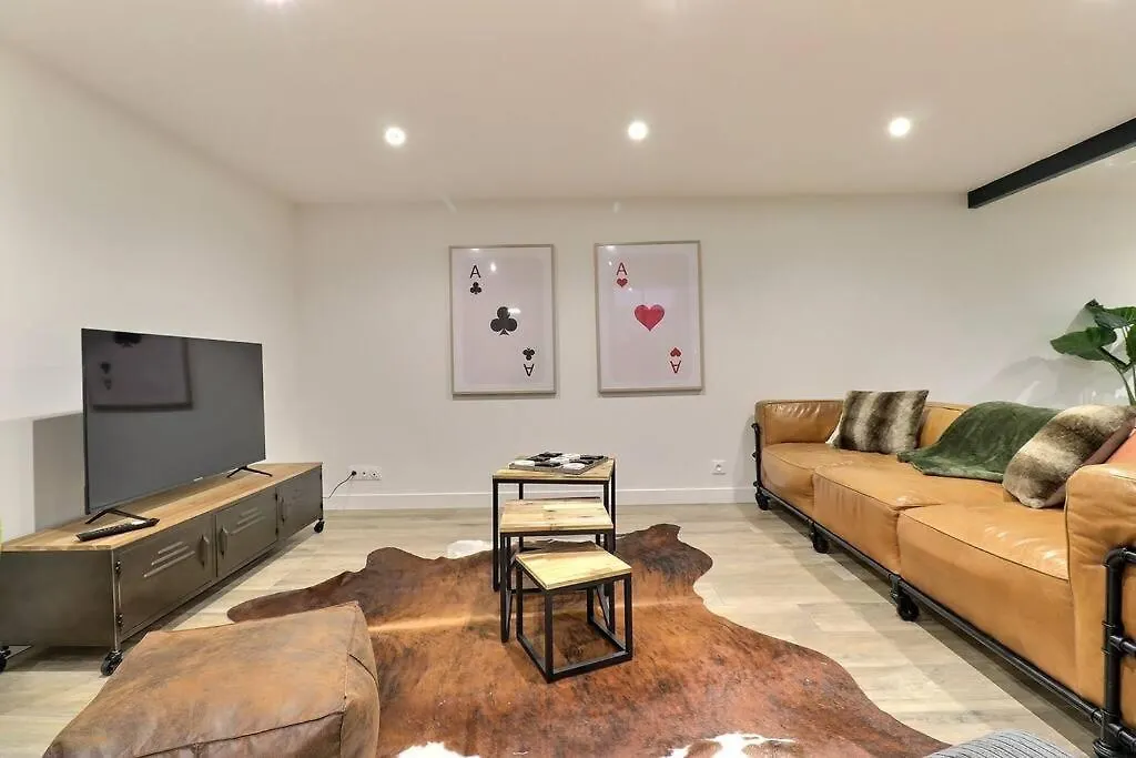 Loft / Pop - Billard - Parking Apartment Valence  0*, Valence (Drome)