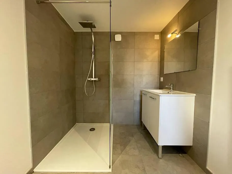 Loft / Pop - Billard - Parking Apartment Valence  France
