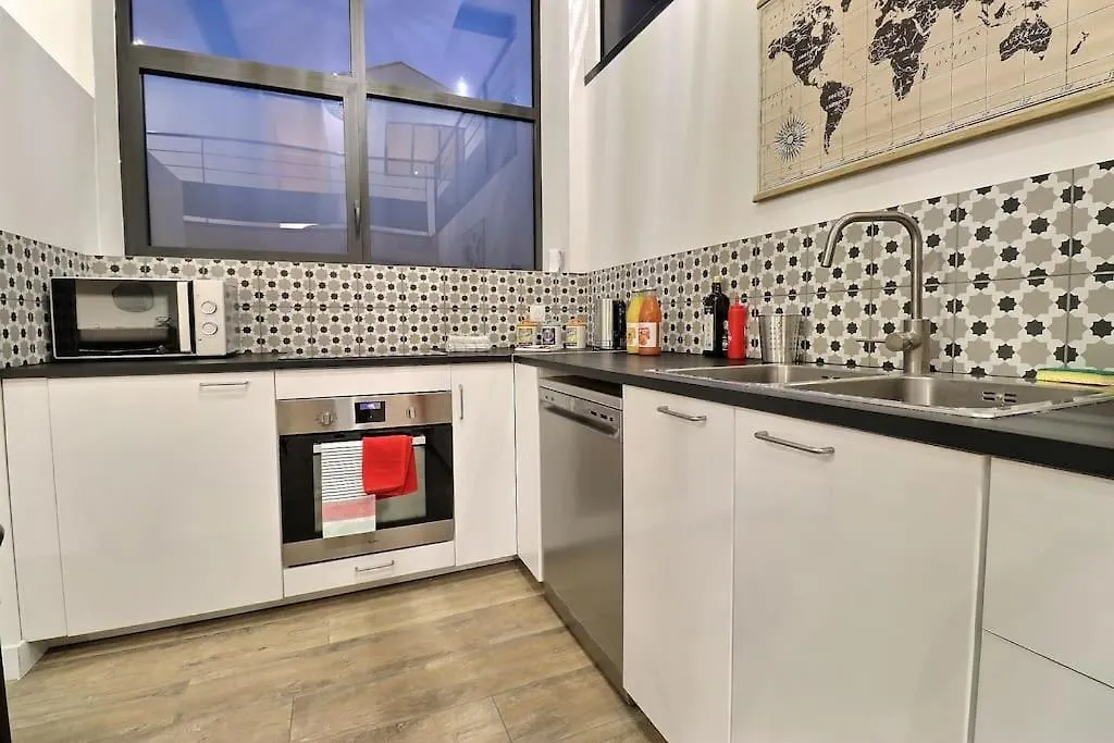 Loft / Pop - Billard - Parking Apartment Valence  France